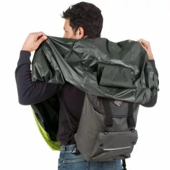 Tucano Urbano Cape Vélo Pluie (homme/femme) Avec Soufflet -Casques vélo Soldes cape de pluie garibaldina plus sac a dos airbone