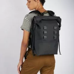 Sac à Dos Vélo Chrome Urban Ex Rolltop 20L -Casques vélo Soldes chrome industries urban ex rolltop 20 noir rolltop femme