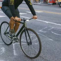 Kryptonite Light Éclairage Avant/arrière F100/R50 -Casques vélo Soldes feu avant kryptonite avenue f 100