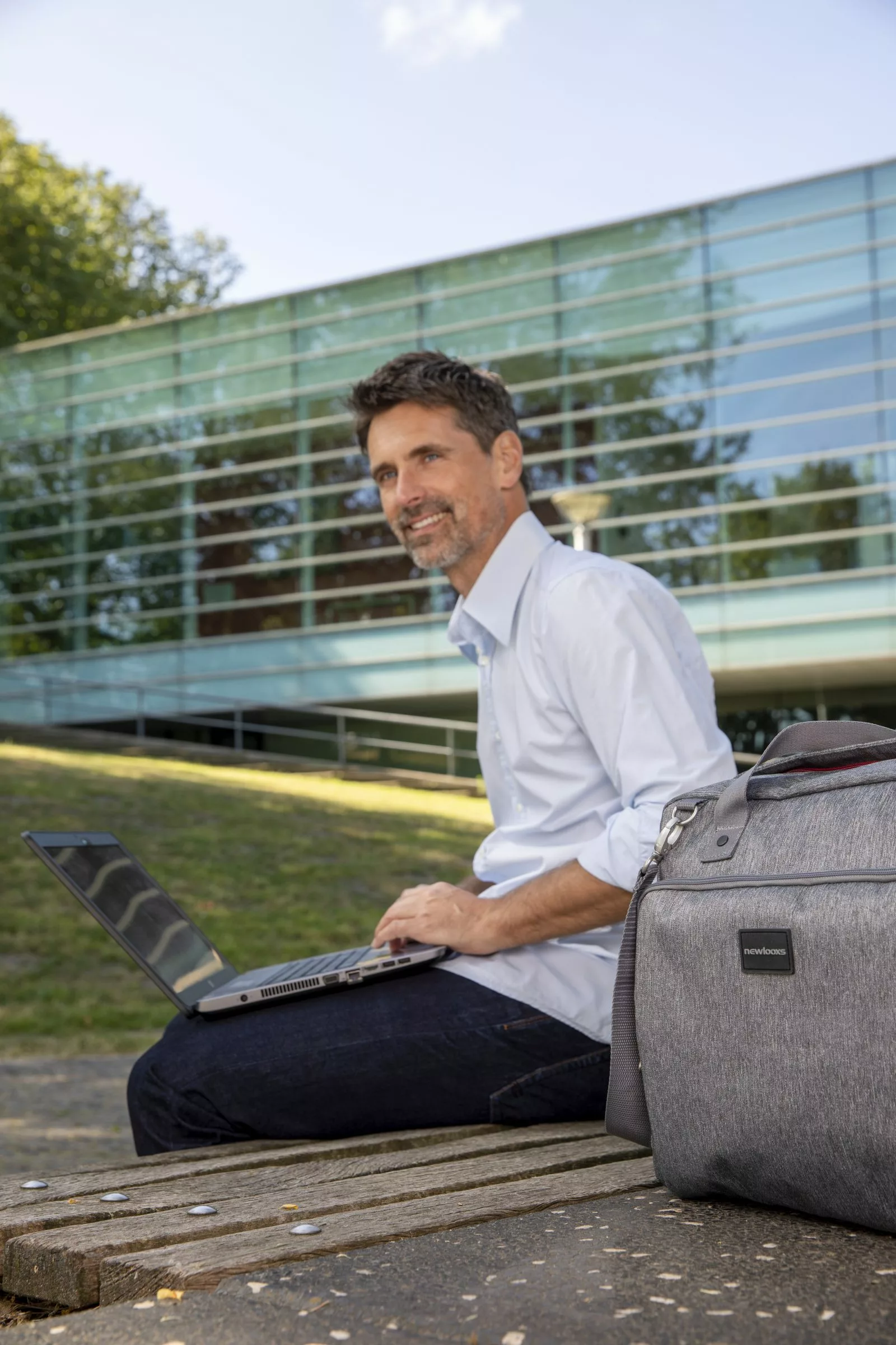 Sac à Bandoulière Vélo New Looxs Postino - 18 Litres 6 Sac à Bandoulière Vélo New Looxs Postino - 18 Litres – Image 6